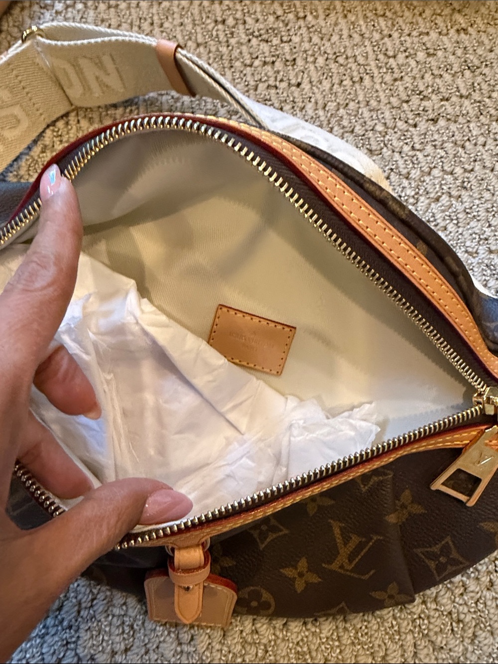 Louis Vuitton Monogram Canvas Belt Bag in Brown with Tan Trim - Picture 4 of 4